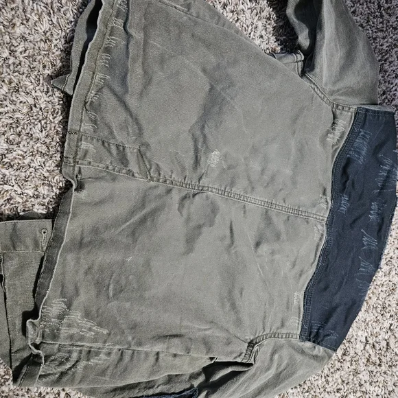 Free people revolve military green jacket button small black distressed crop - Picture 4 of 10